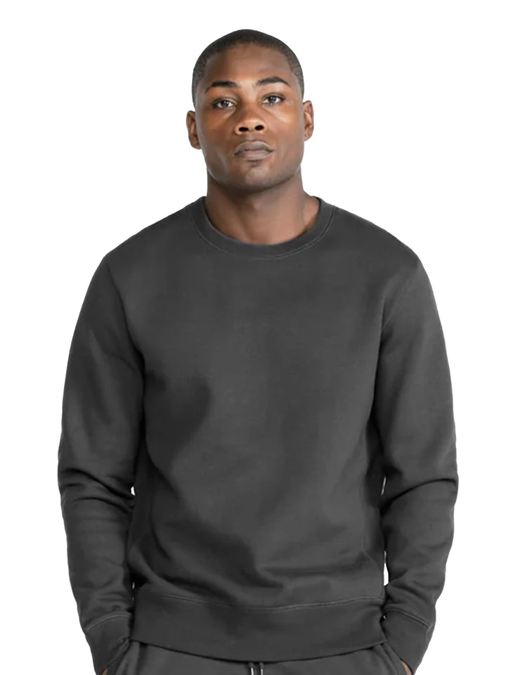 Black Original Favorites crewneck sweatshirt with a minimalist design. Heavyweight material ensures durability and warmth.